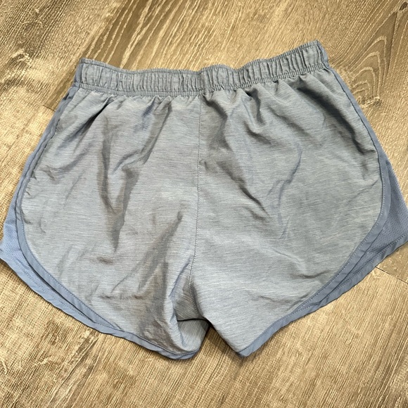 Nike dri-fit shorts - Picture 5 of 6